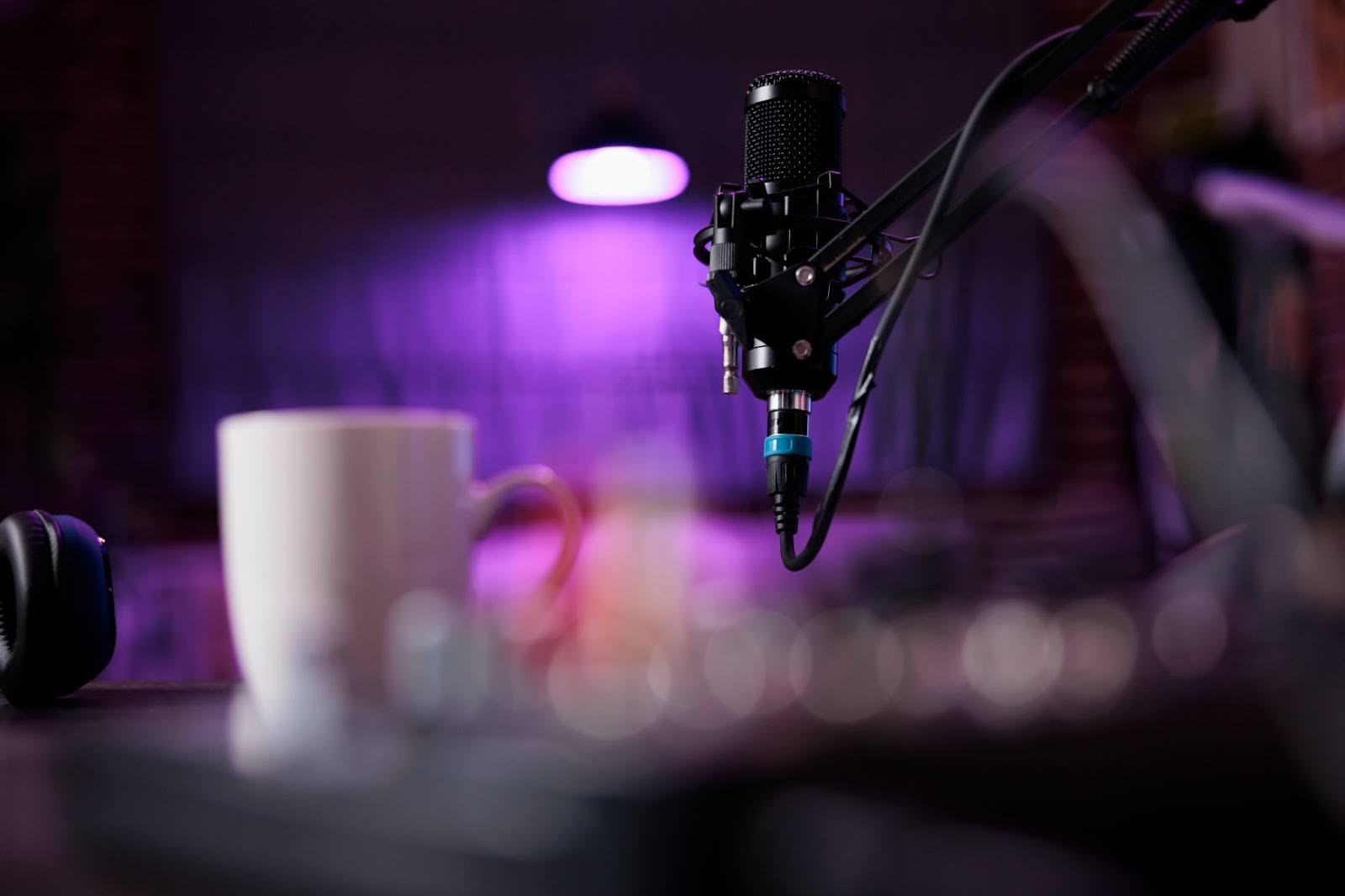 Por que os podcasts em vídeo estão crescendo tanto?